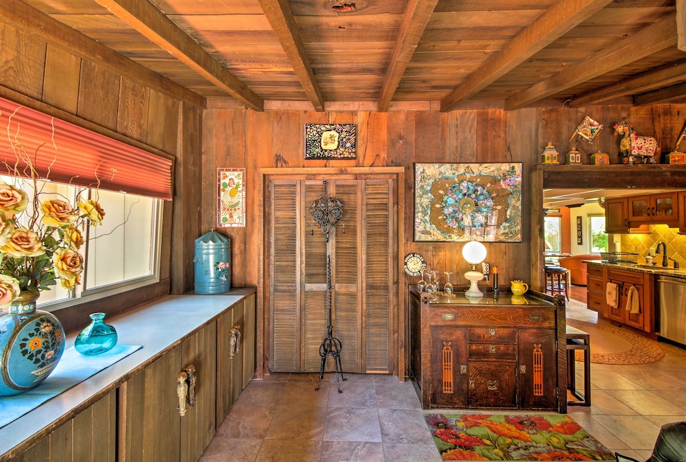 Converted Barn in Sebastopol w/ Private Patio! view 2