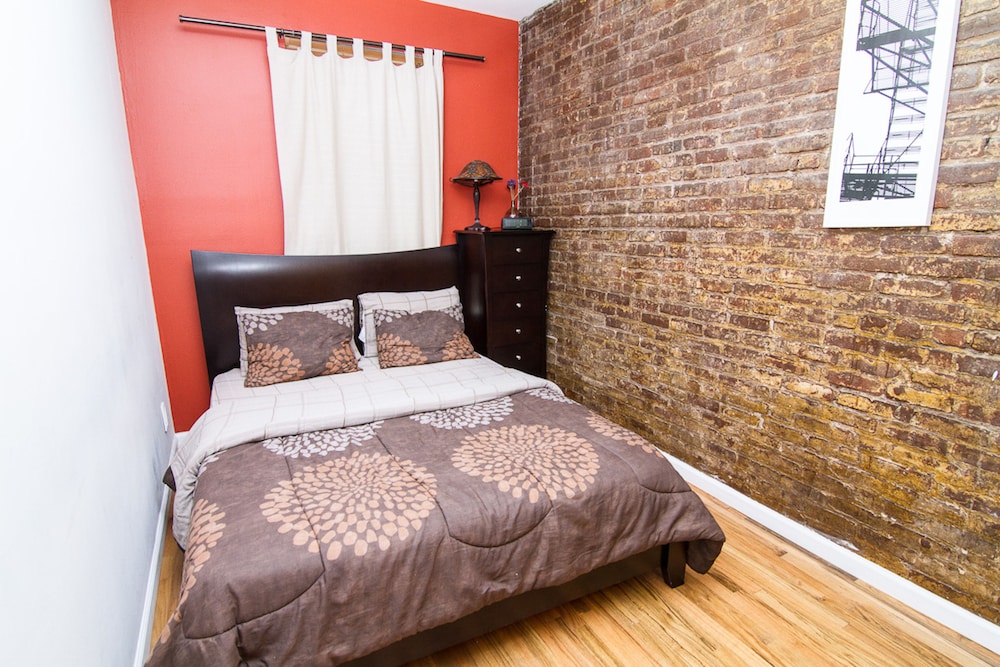 Superior Gramercy Apartments