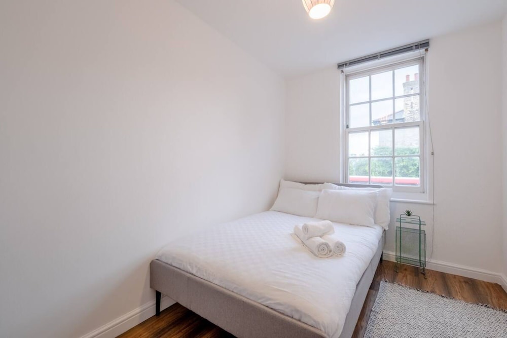 Charming 2 Bedroom in Hackney