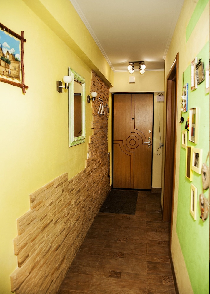 Funny Dolphins Apartments Butyrskaya