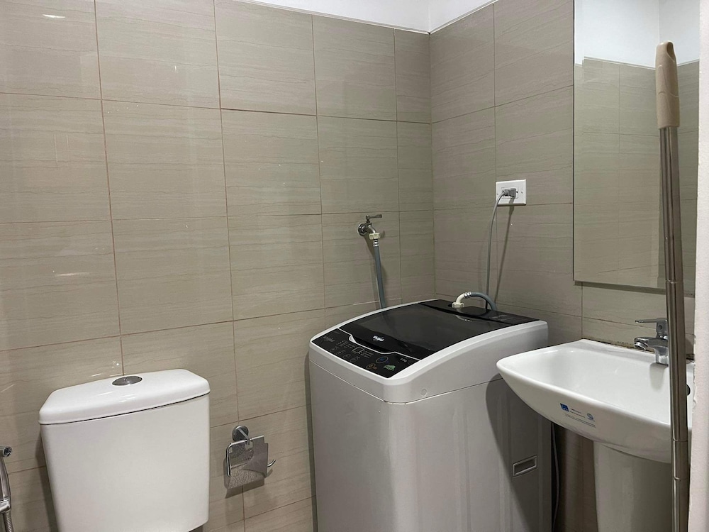 Shore 1 & 3 Residences MOA by darpm