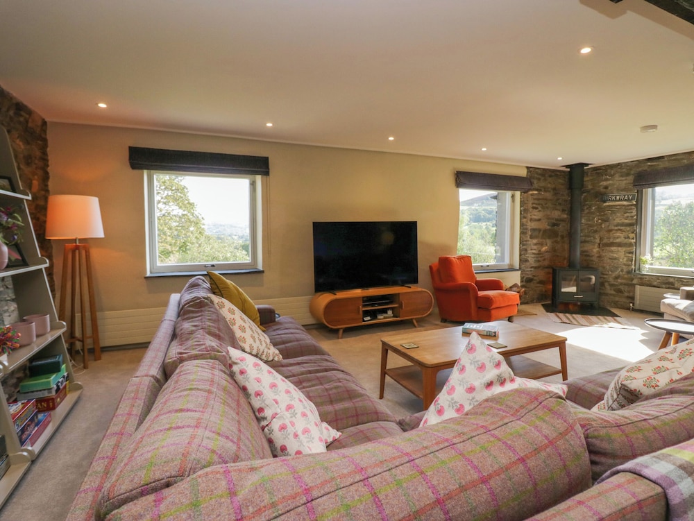 Birkwray Barn