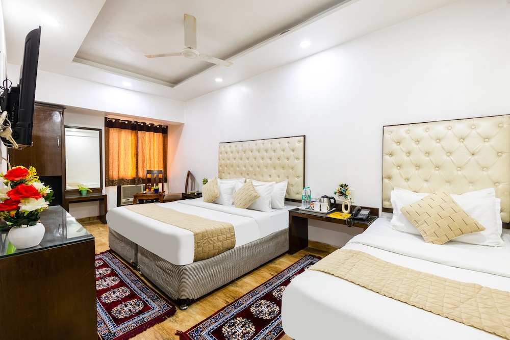 Hotel Kabeer New Delhi Railway Station