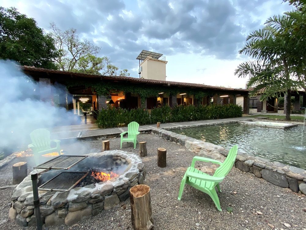 Hacienda Boutique