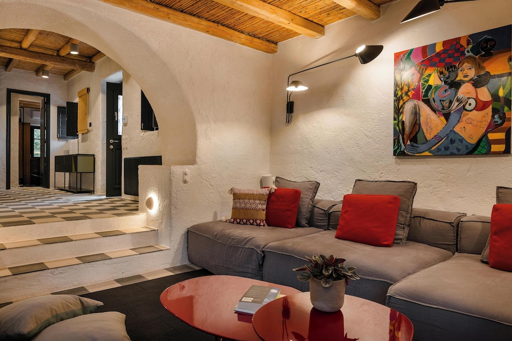 Casa Miel