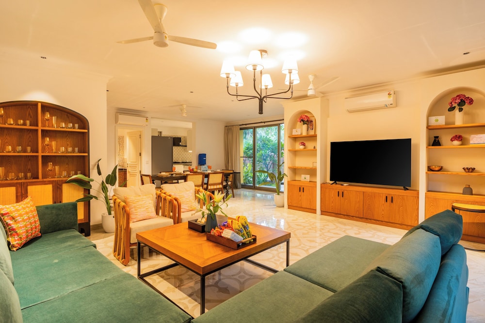 ELIVAAS Kensho Hibiscus 3BHK Villa