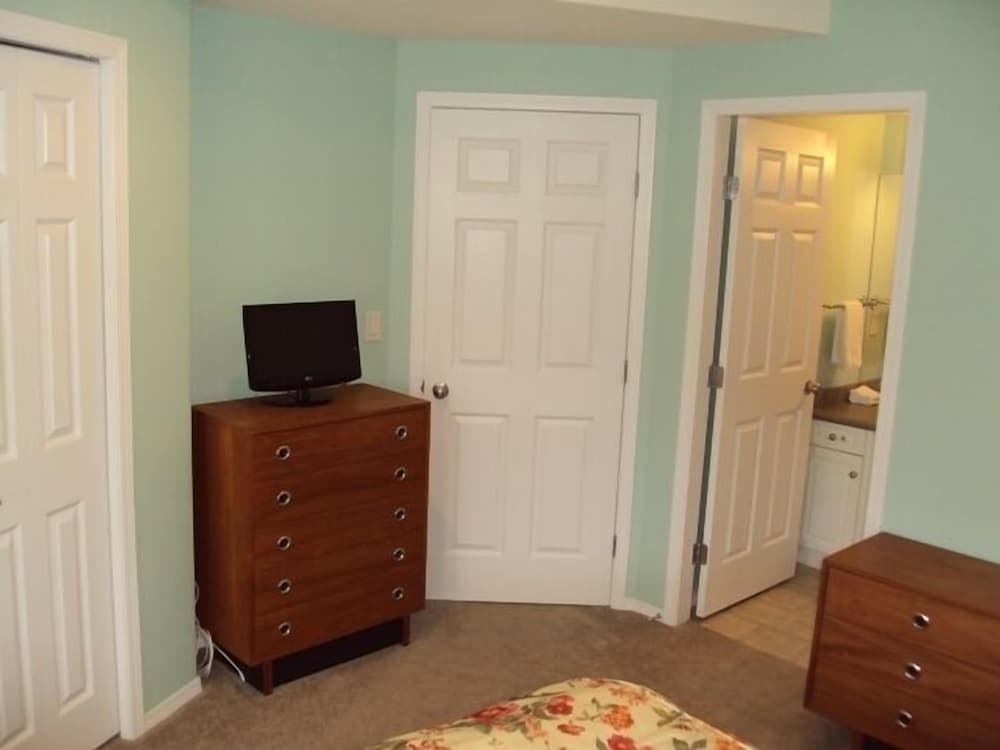 Okanagan Valley Rentals at Discovery Bay - Image 5