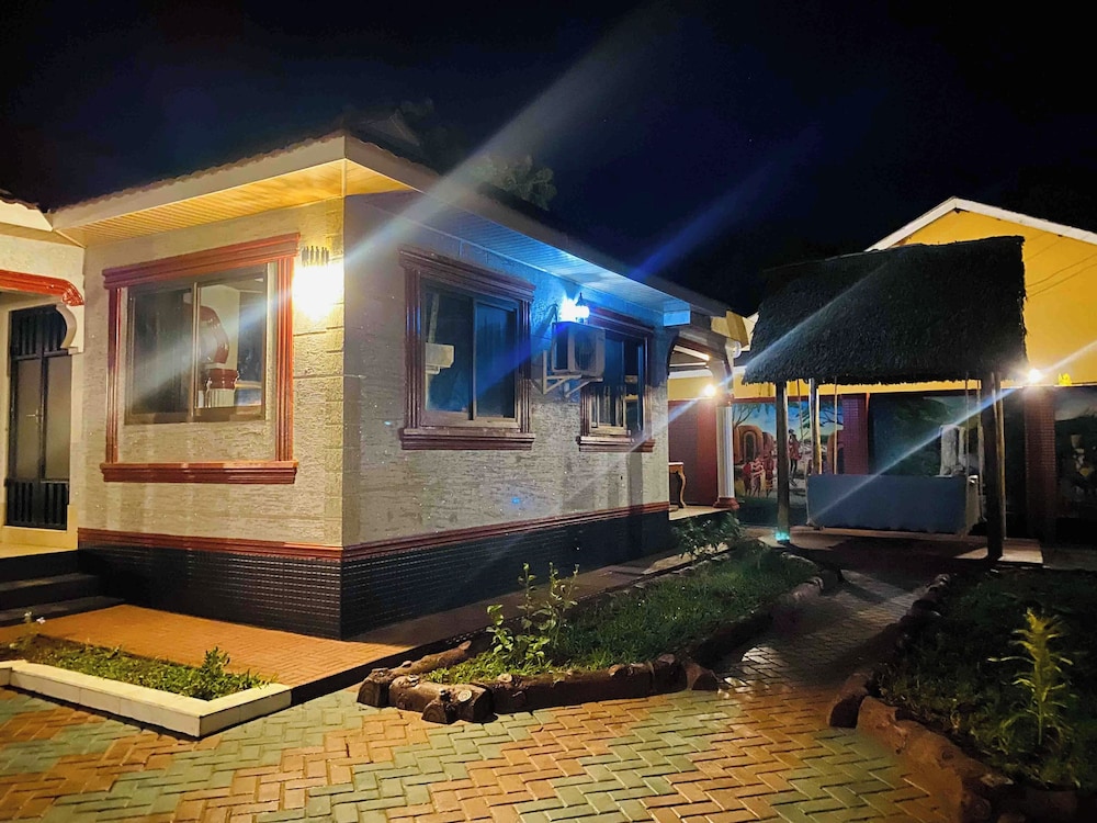 Eagle Cottages