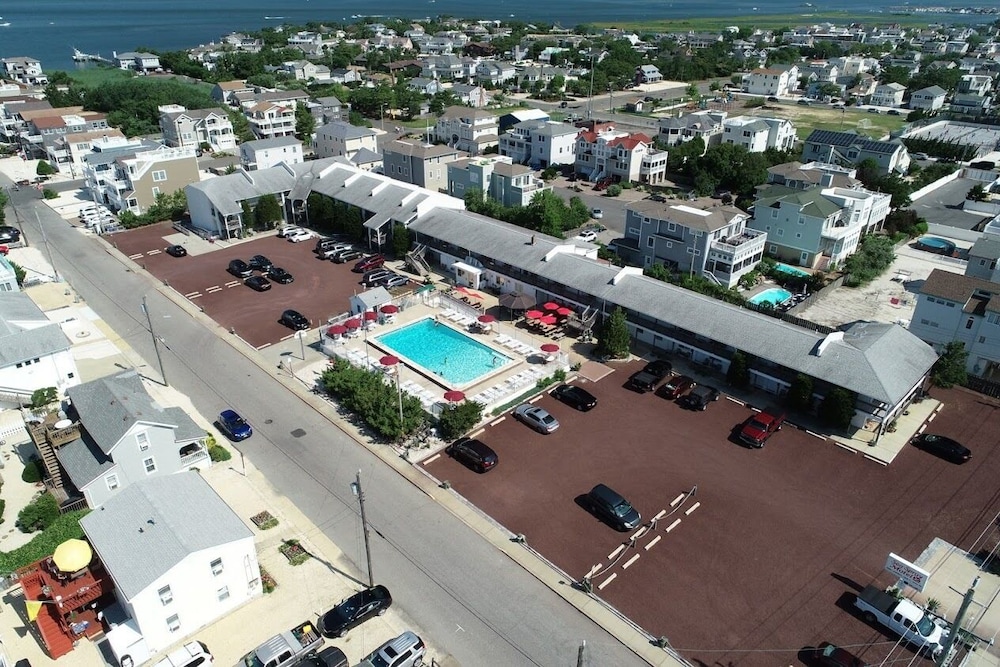 Sea Spray Motel