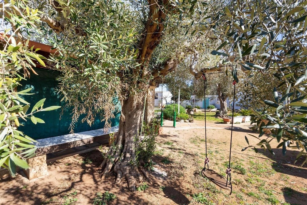 1878 Villa Itaca Garden