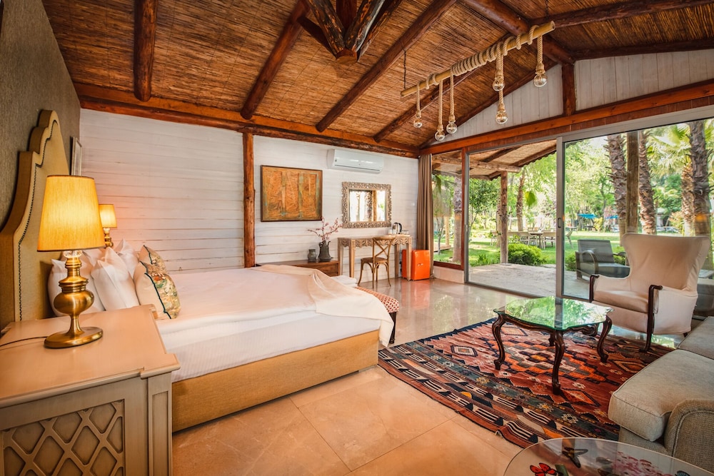 Layla Gocek - Yetişkinlere Özel - Image 67