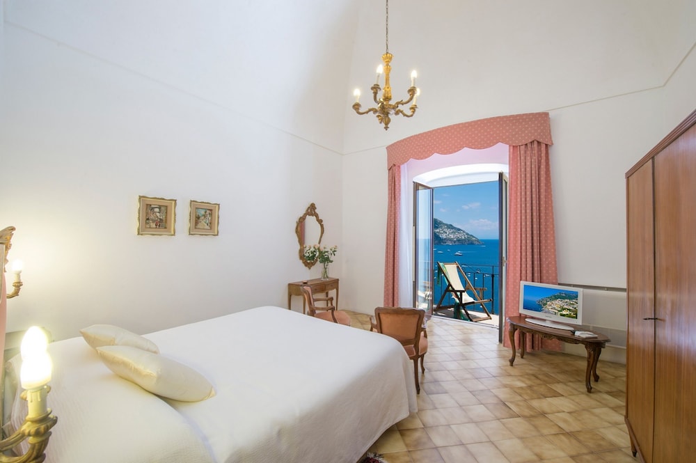 Villa Solenne by Elite Villas