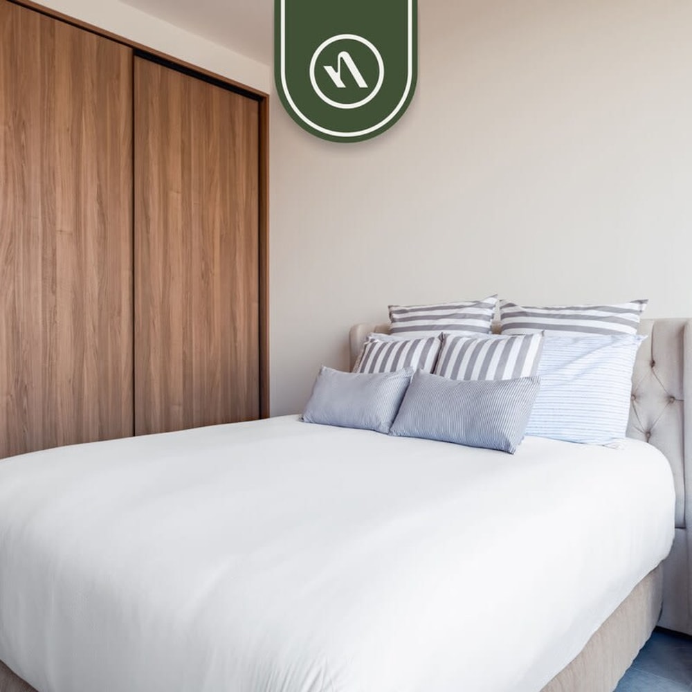 Luxury 2 BR Condo in Reforma - Skyline View - Pool