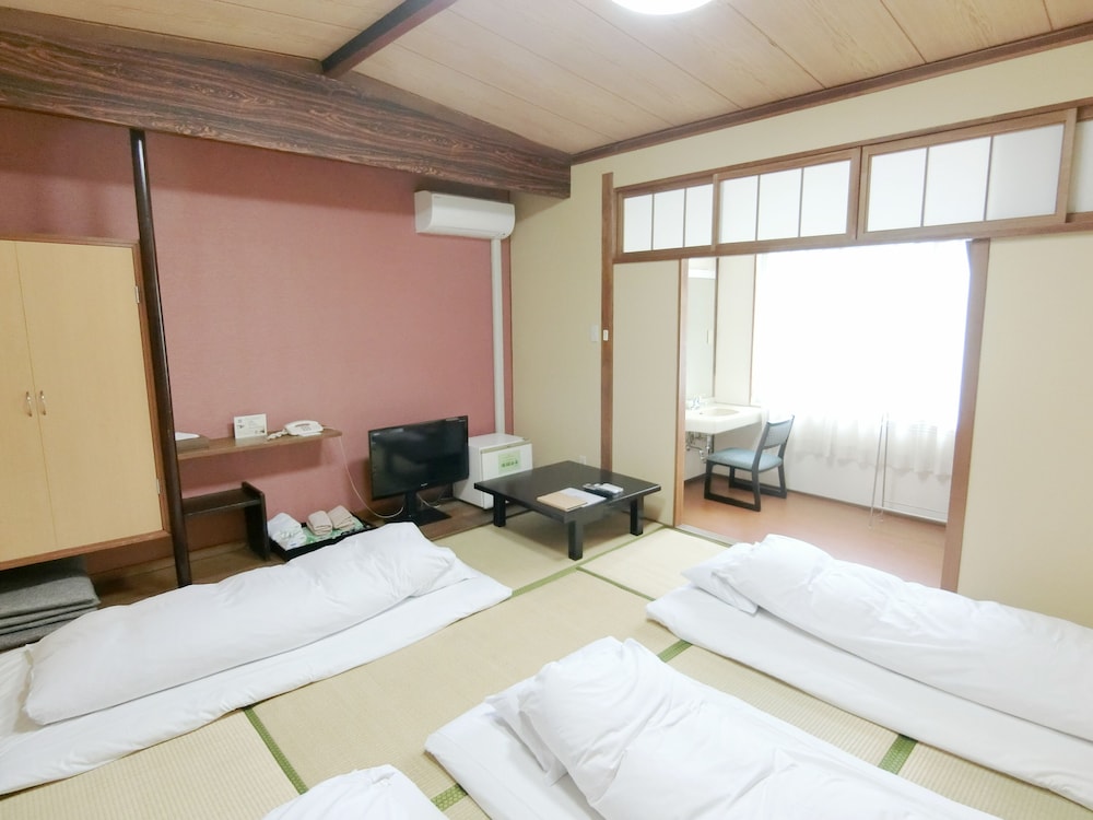 Nogamihonkan Ryokan