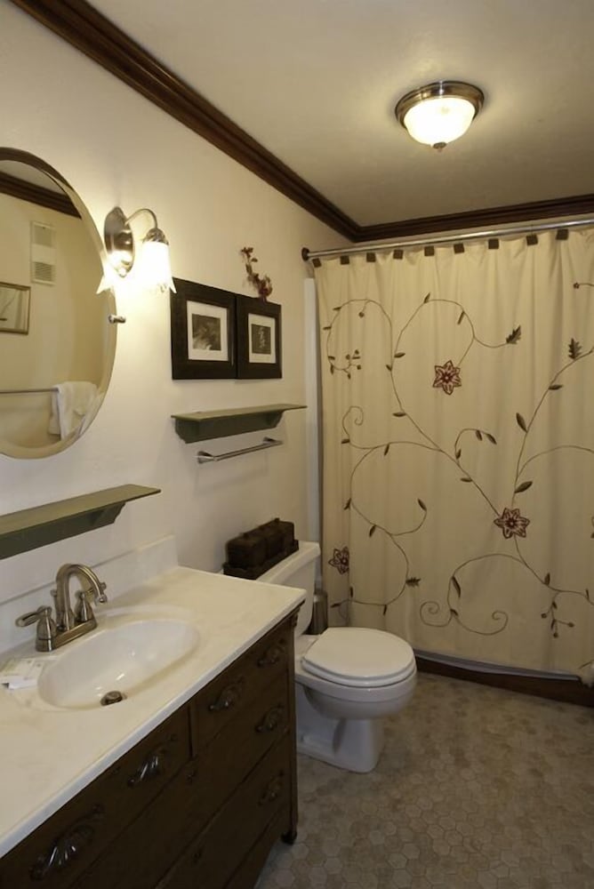 Mountain Lodge