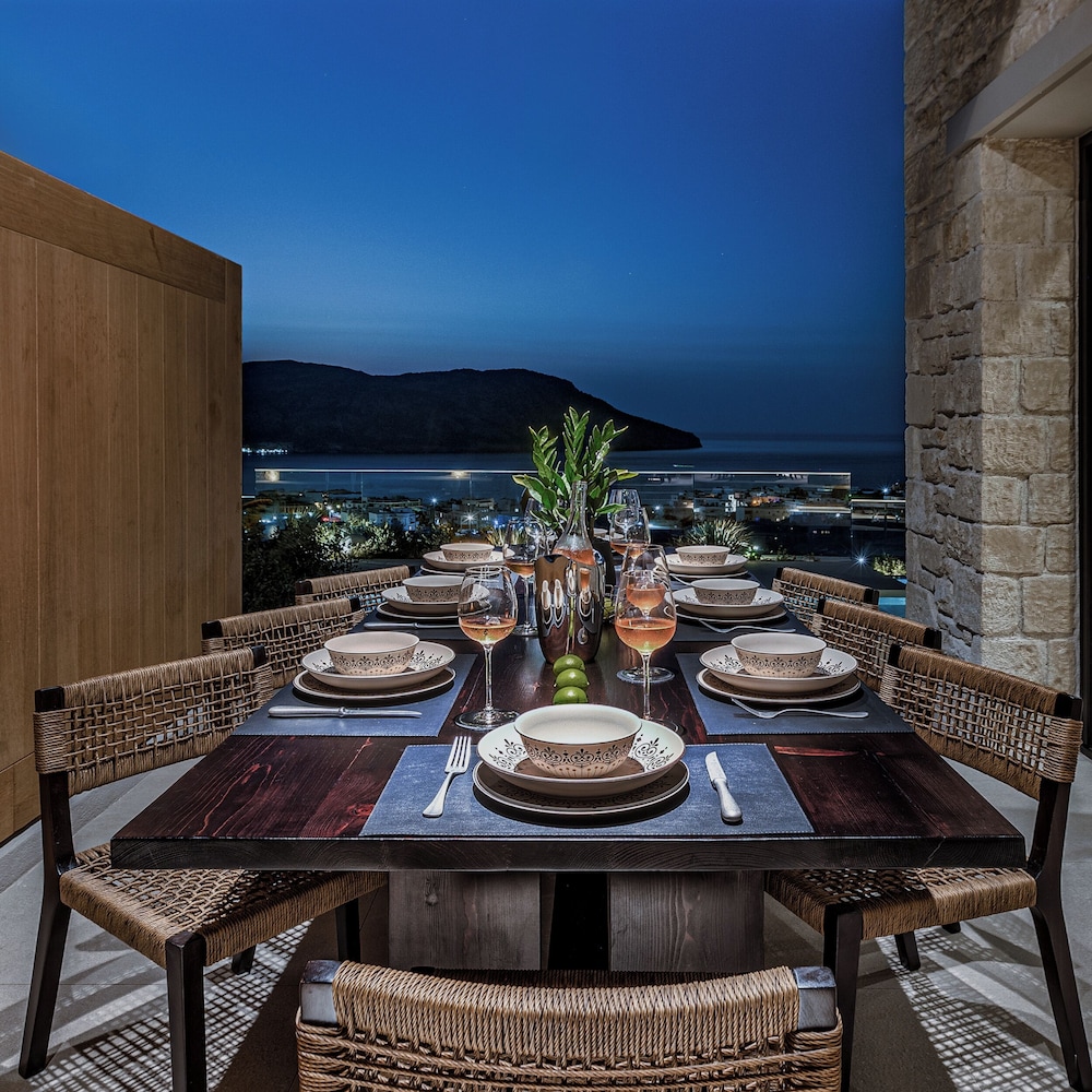 Omega Residences