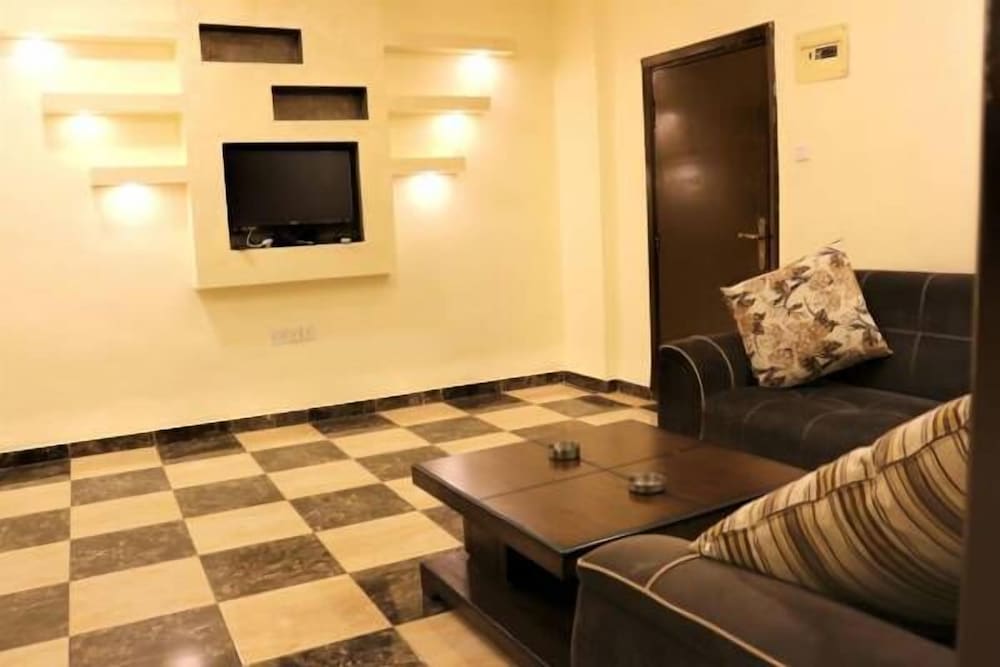 Aqaba Vacations - Al-Riyati For Hotel Apartments - Property Image 2