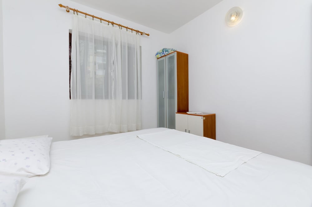 Apartments Tonin view 4