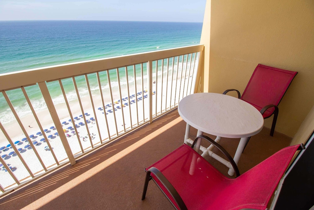 Pelican Beach 1901 2 Bedroom Condo