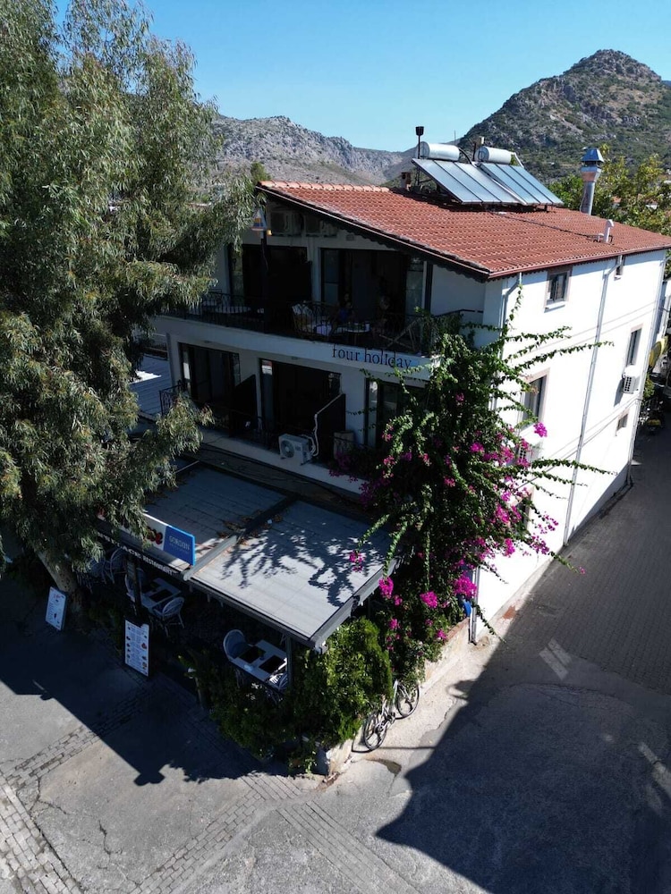 Photo 16