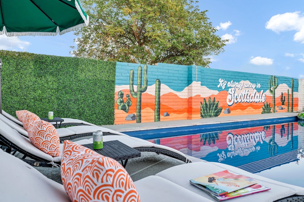 Beatrice Mini-resort Scottsdale