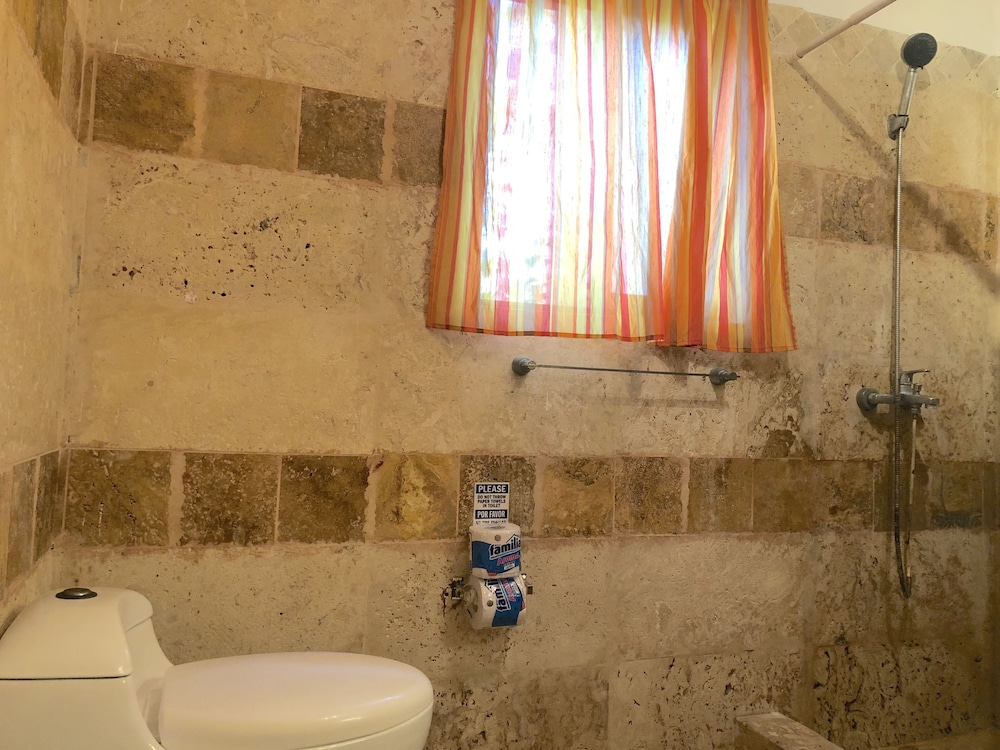 Los Corales Tropical Beach Resort & SPA