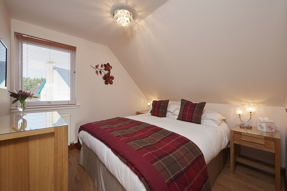 The Mews Apartment at Daviot Lodge