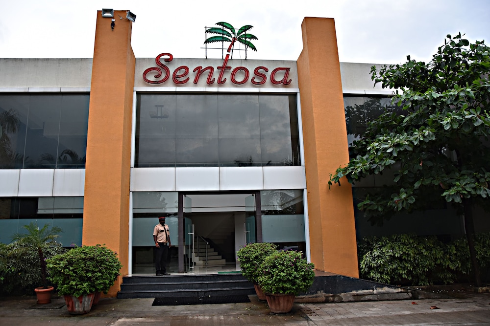 Sentosa Resorts and Water Park