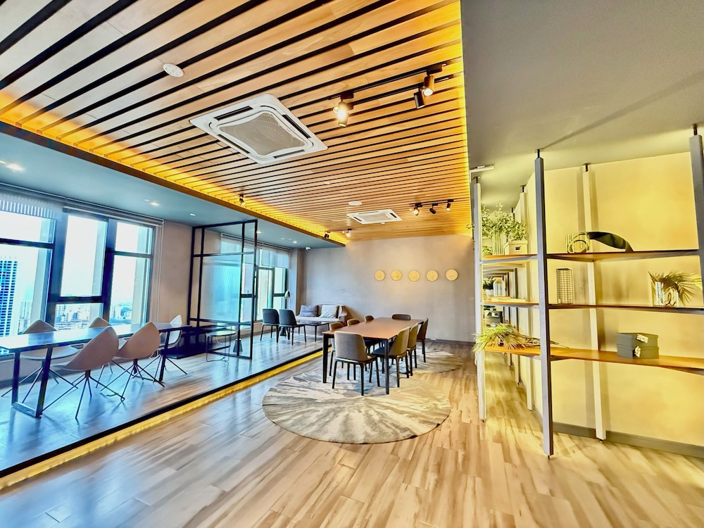 Ceylonz Suites KLCC by Green Orchid