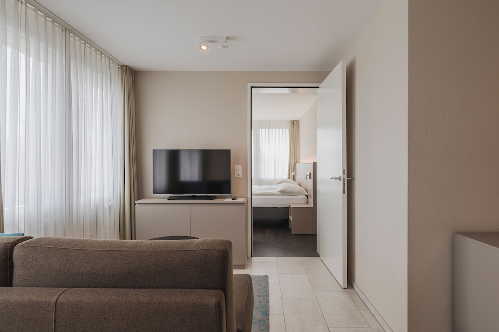 Opfikon Vacations - Amanthos Living Zurich Airport - Property Image 1