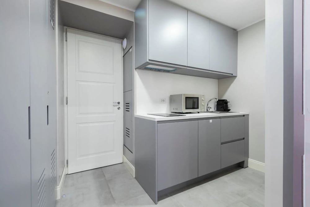 Croce Apartments