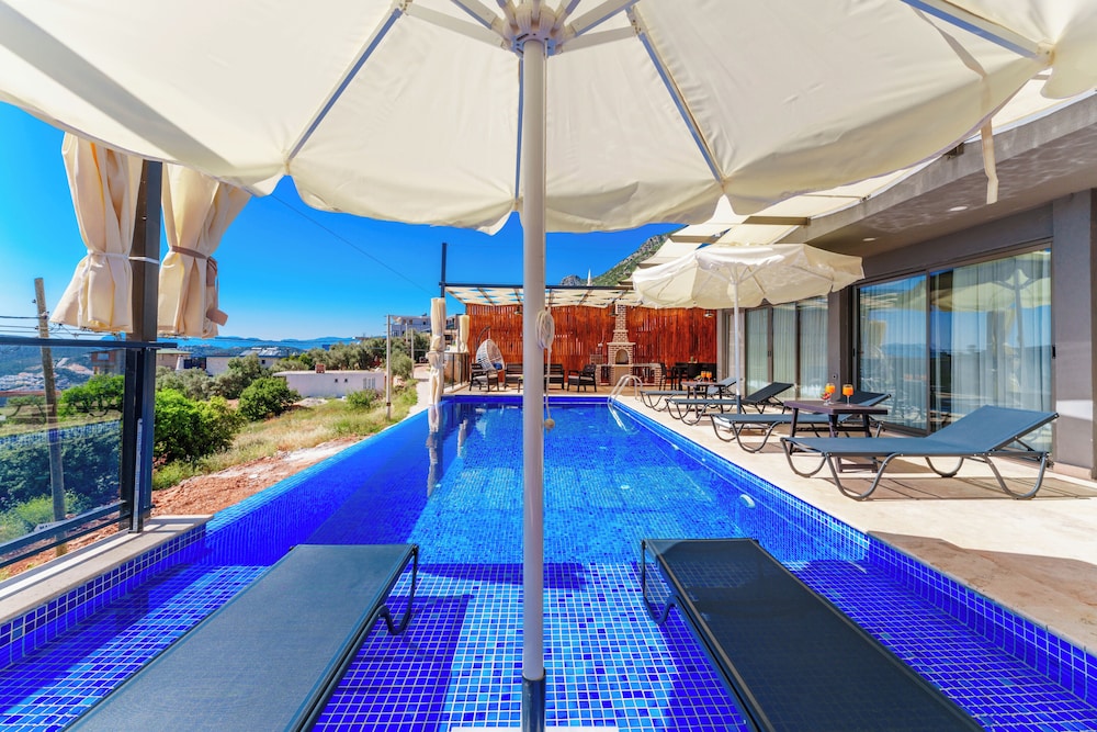 Grand Emora Villas