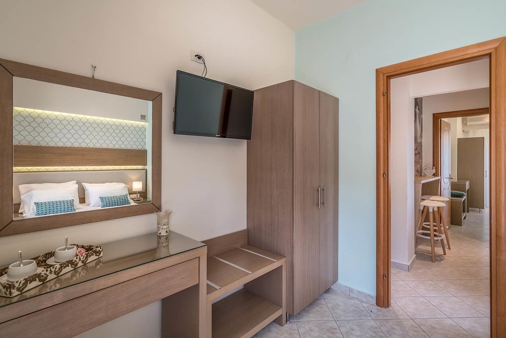 Alba Boutique Apartments view 2