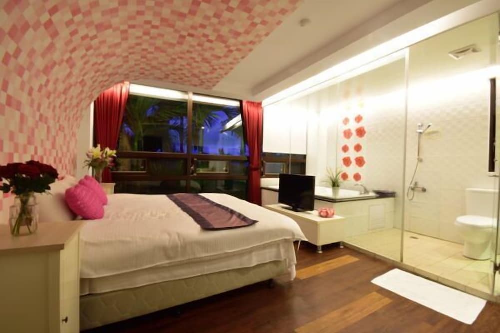 Full House Bed and Breakfast