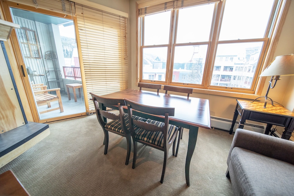 Silver Mill 8283