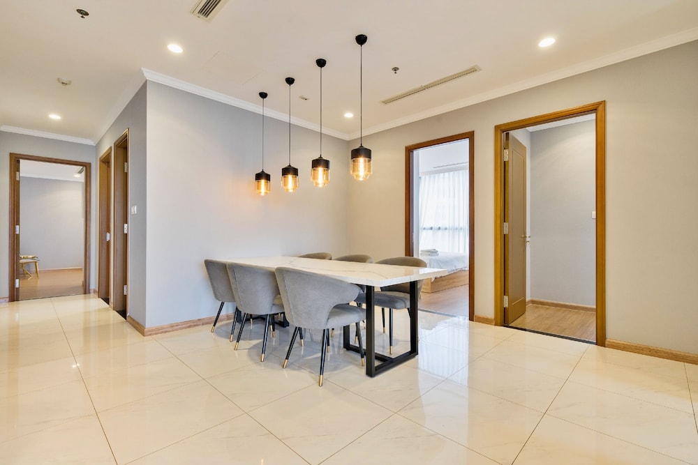 Sens House Saigon – Serviced Apartments in Vinhomes Central Park