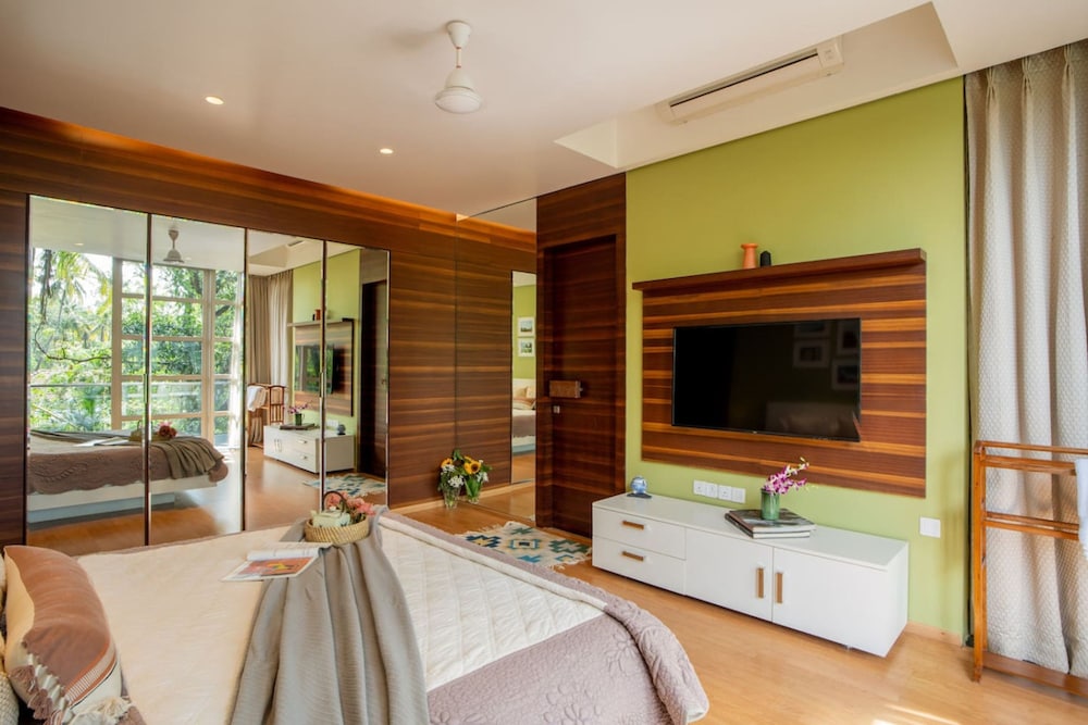 4bhk w Pool 10 min to Baga Beach Villa Dahlia