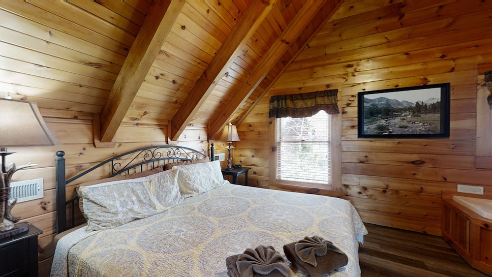 Pure Country view 2