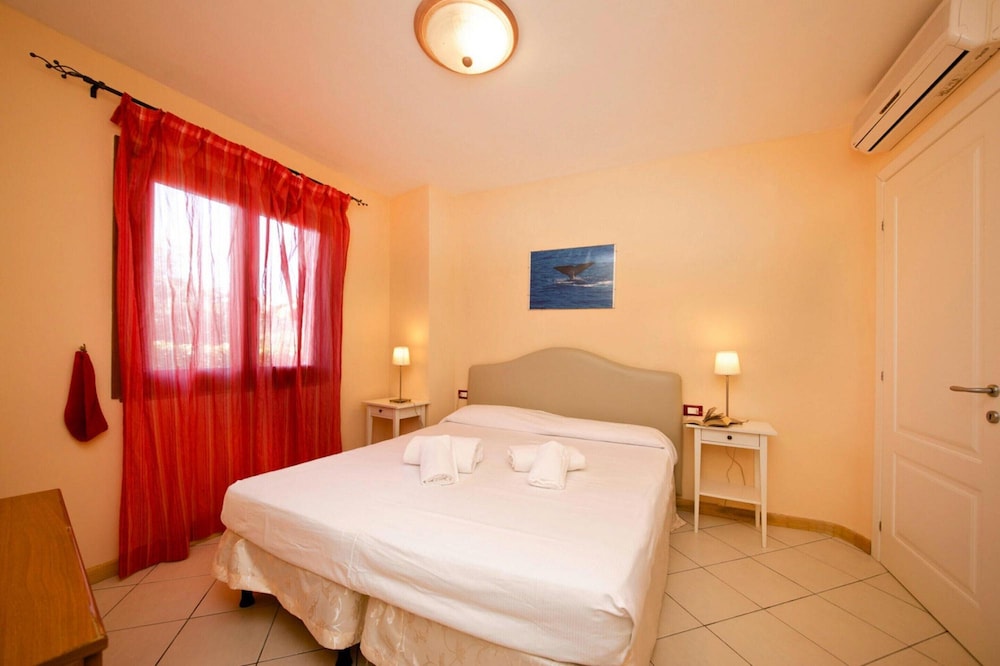 Apartment in the Villa Giada Holiday Complex in Imperia photo 2