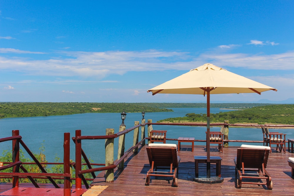 Mweya Safari Lodge