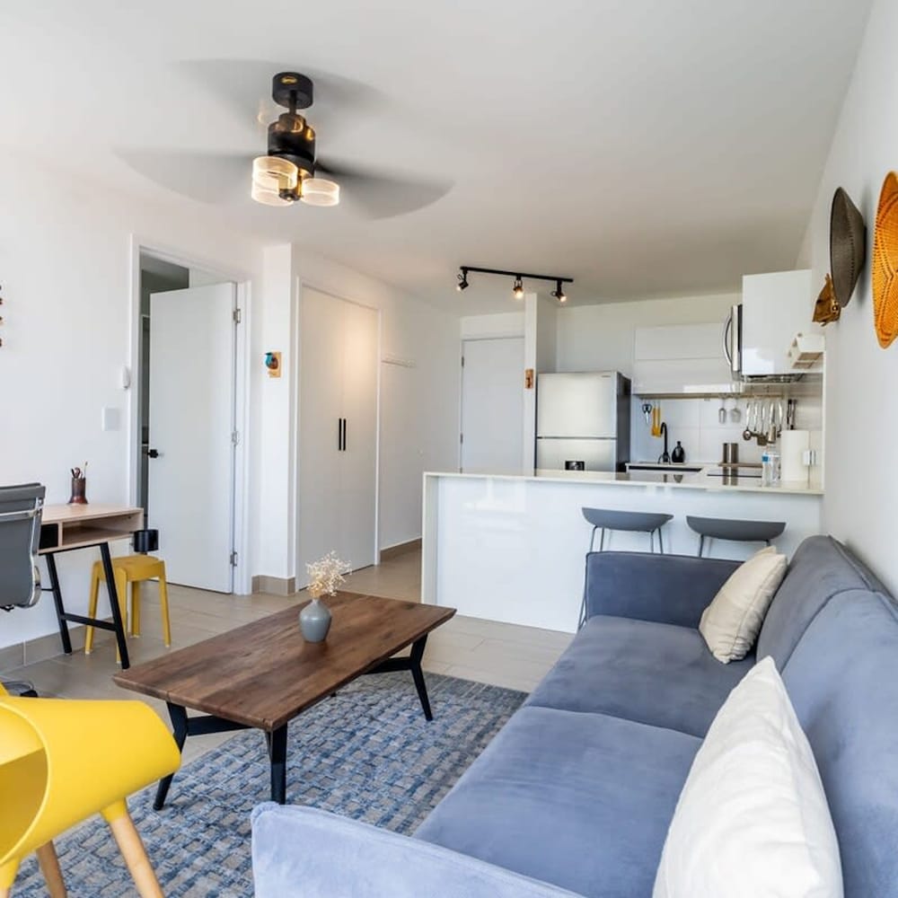 w Wonderful 1BR in San Francisco With Balcony