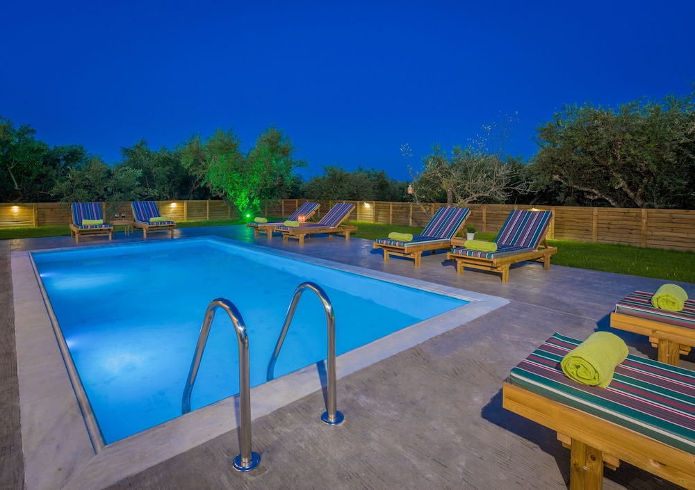 Natura Verde Villas