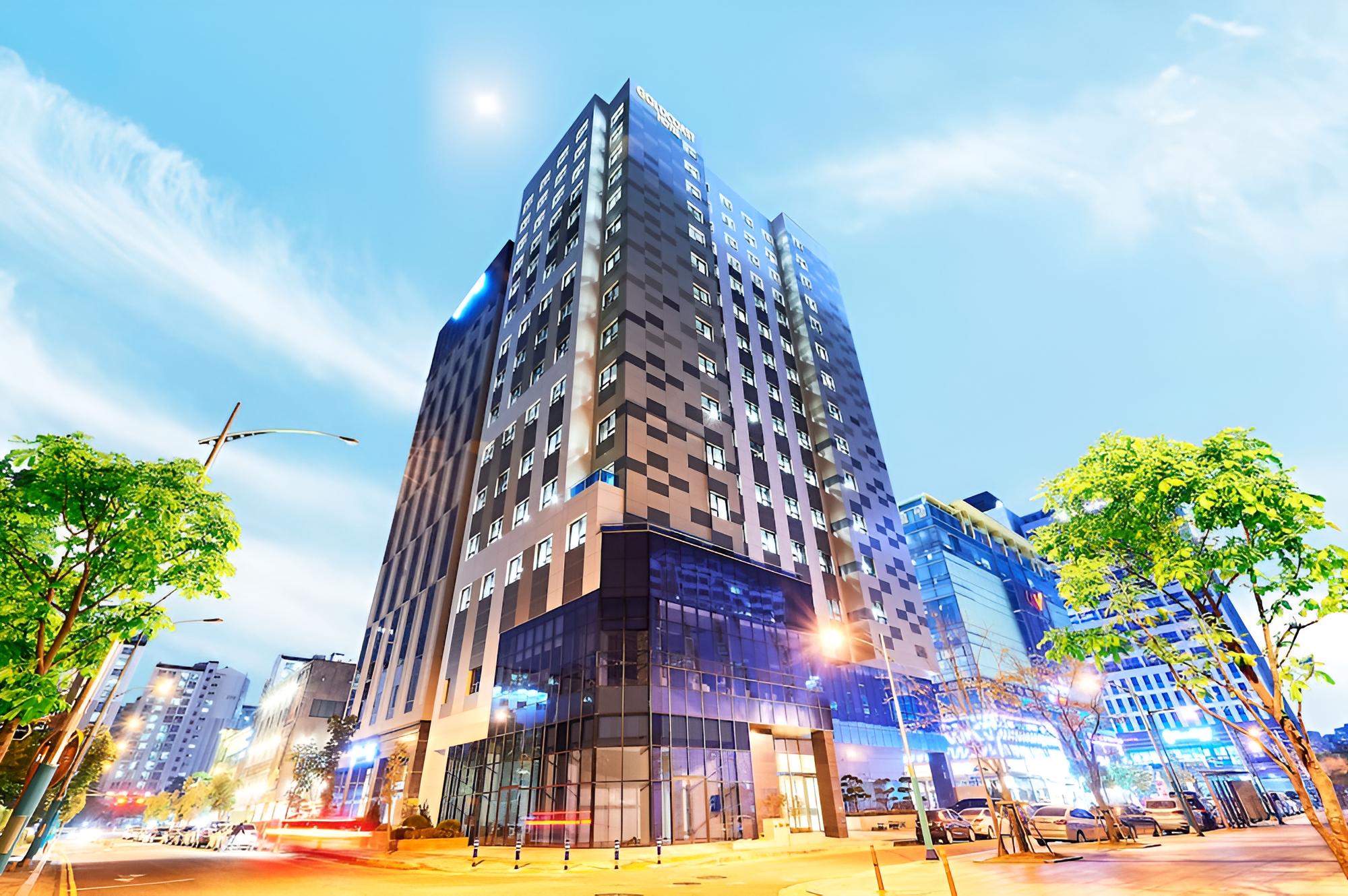 Goldcoast Hotel