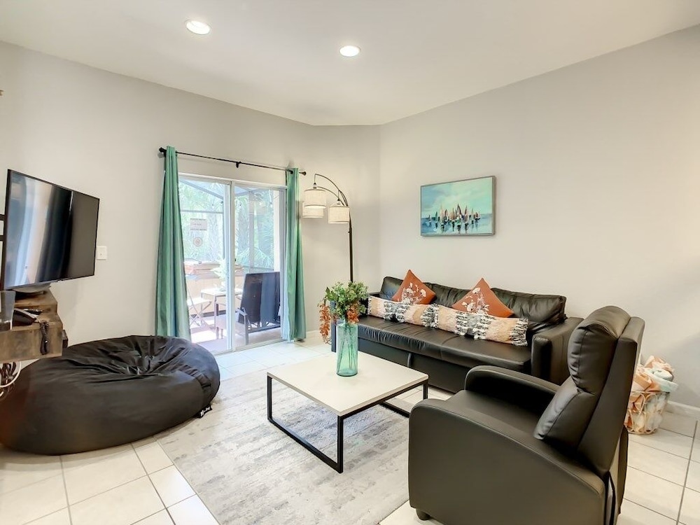 4br Townhome Near Disney W/ Resort Amenities 4 Bedroom Townhouse