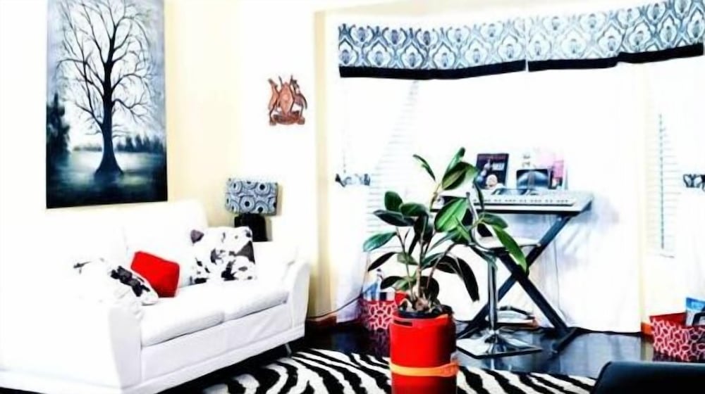 Denver Vacations - DIA Layover - Property Image 33