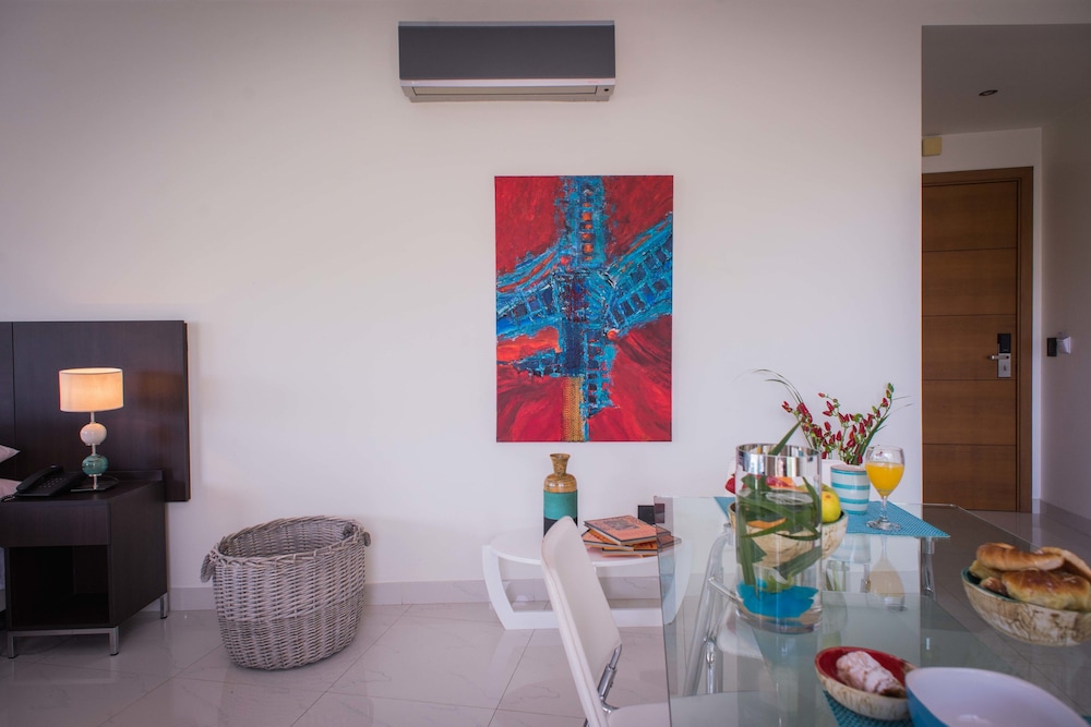 Soho Luxury Suites
