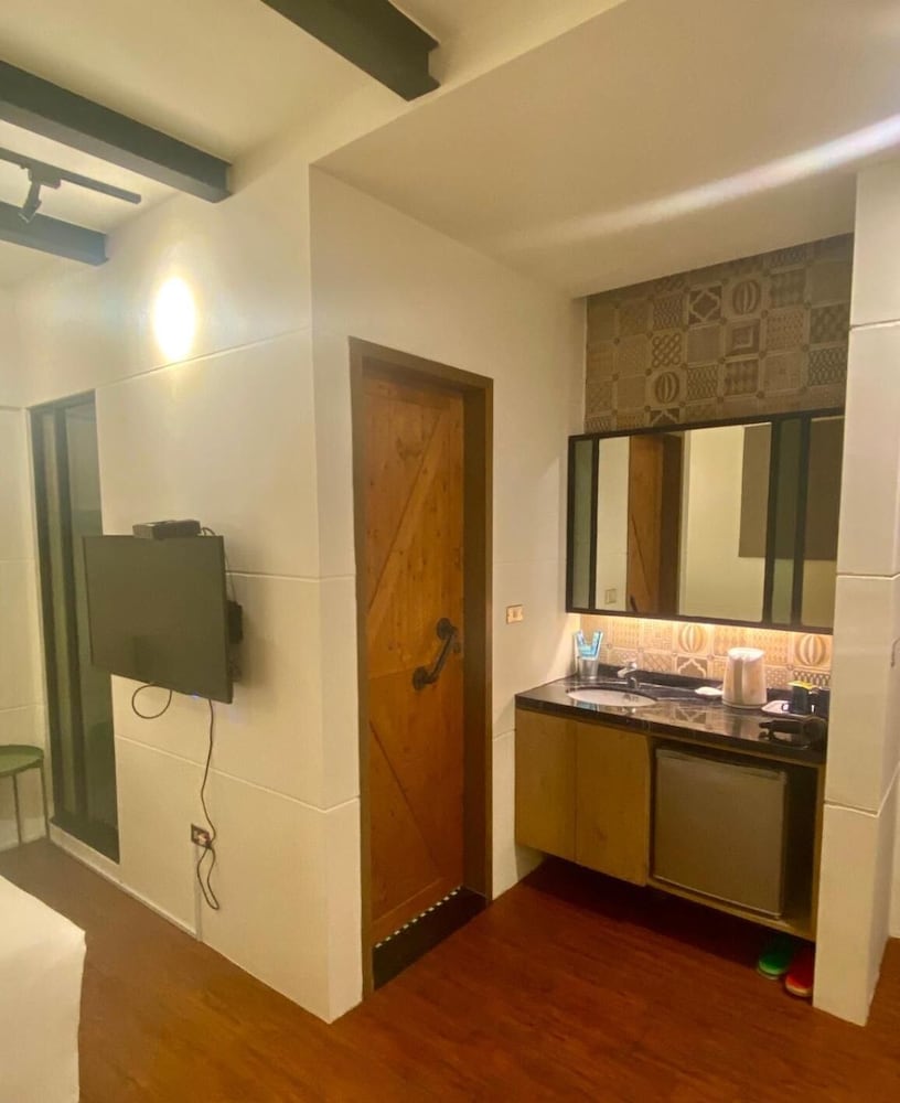 Hido Hotel II