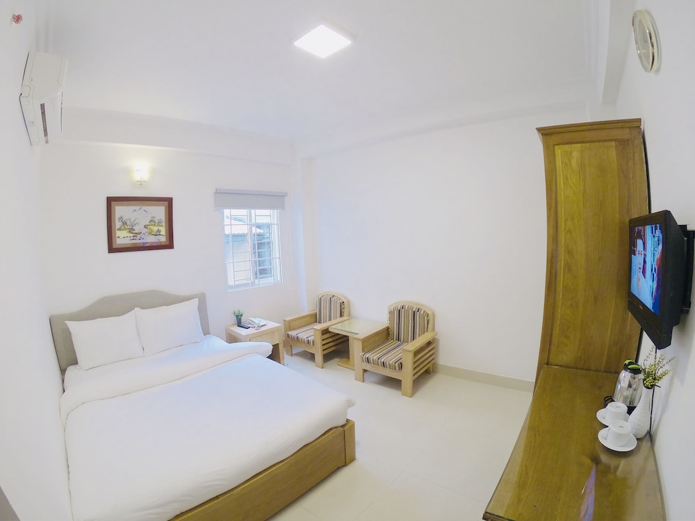Phan Anh Hotel - Bui Vien Walking Street
