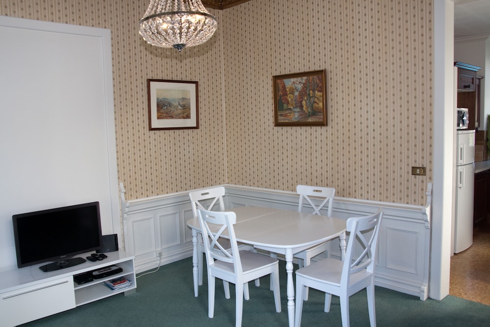 Centerspot Apartments