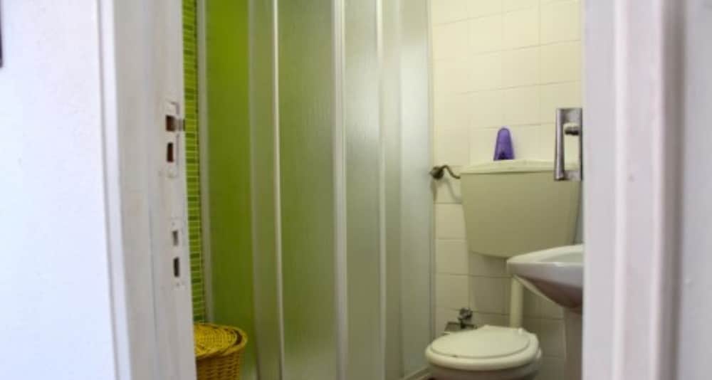 Photo 34